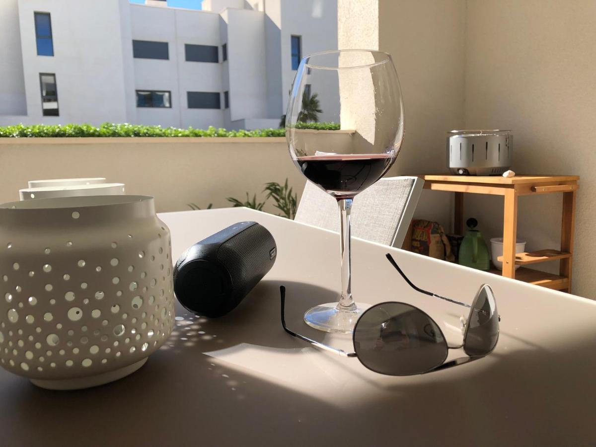 - Sleeps 4 - Parking - Garden - Pool * Alhaurín el Grande