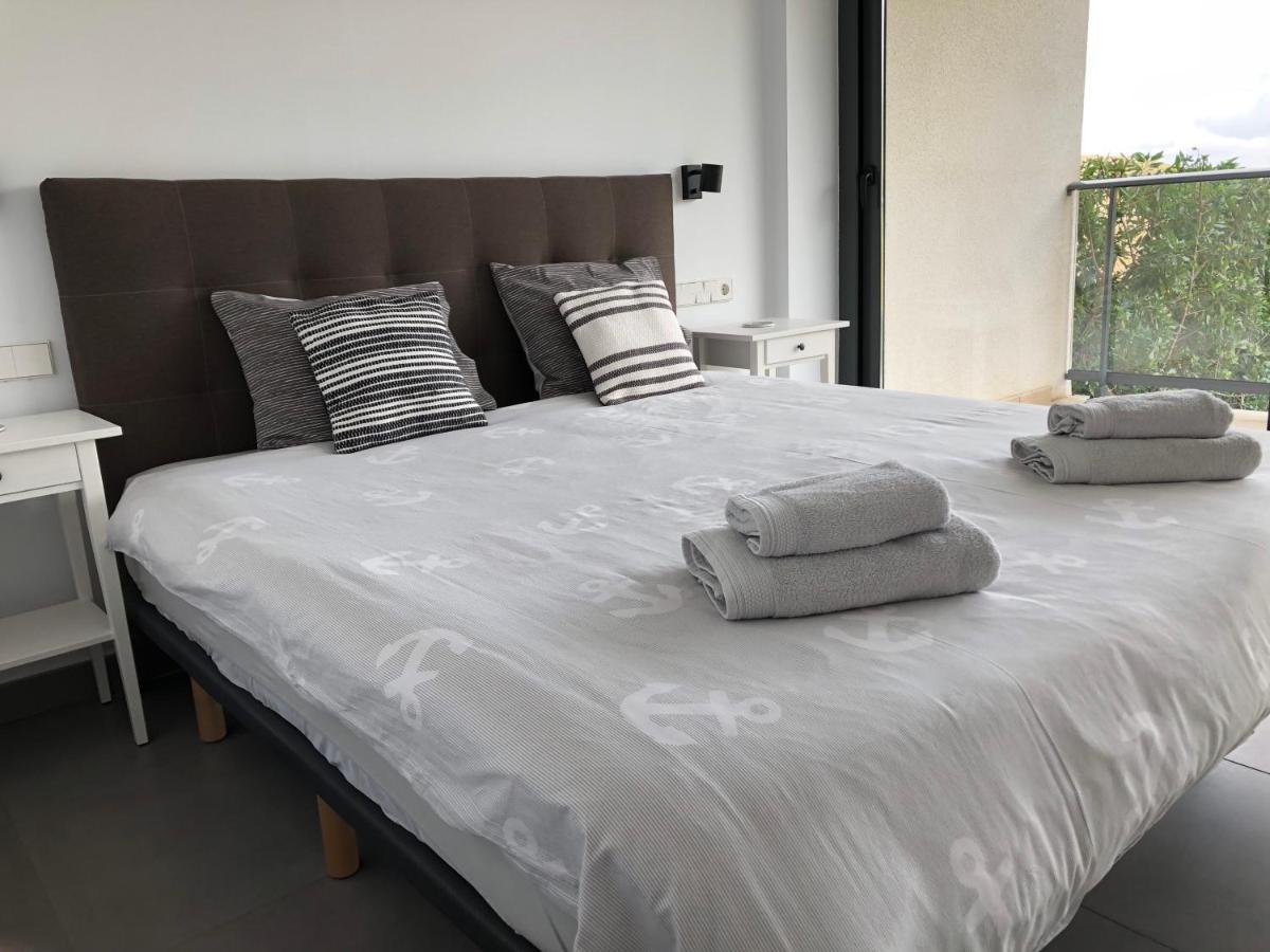 - Sleeps 4 - Parking - Garden - Pool * Alhaurín el Grande