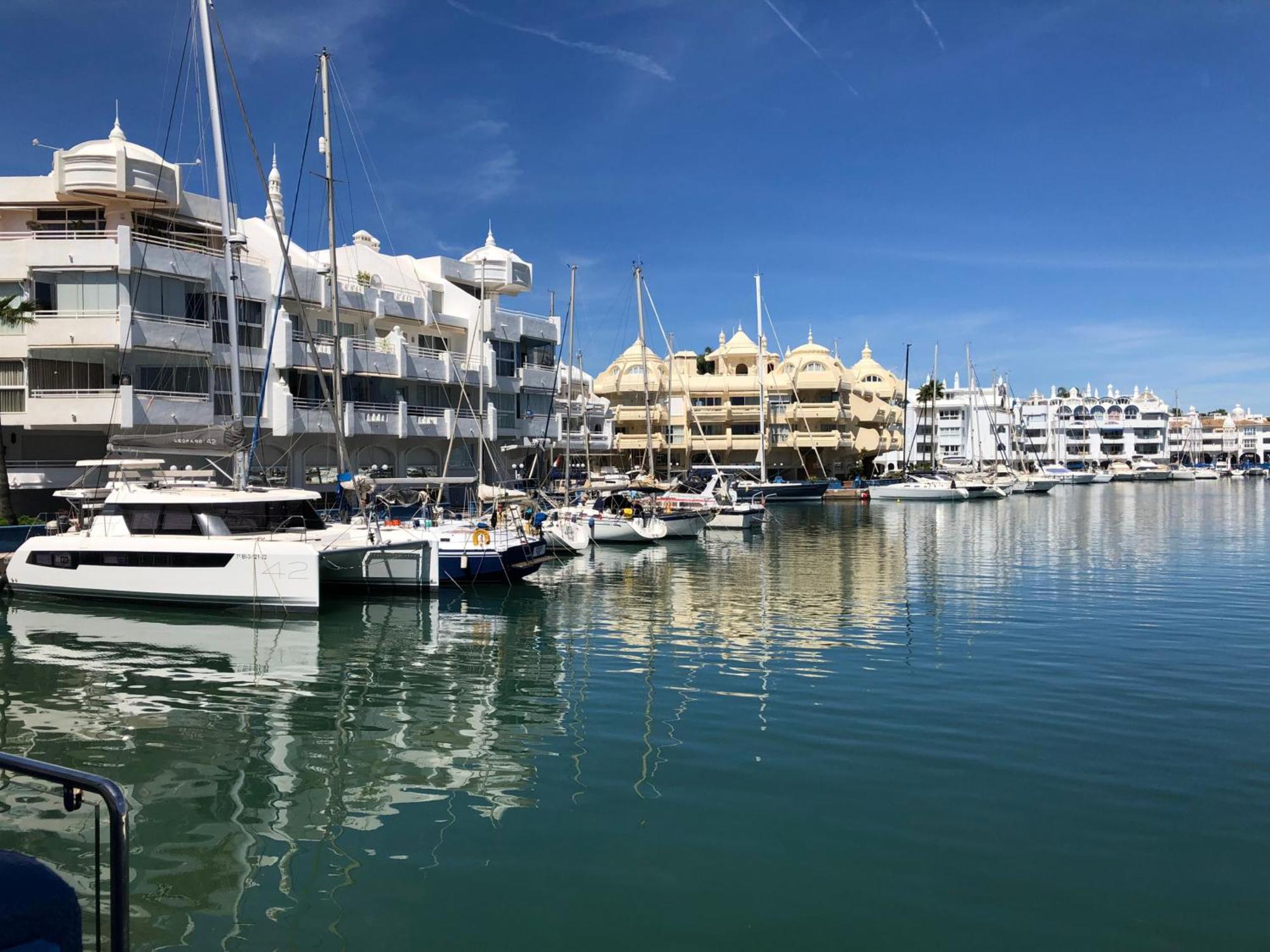 - Sleeps 4 - Parking - Garden - Pool Apartament Alhaurín el Grande